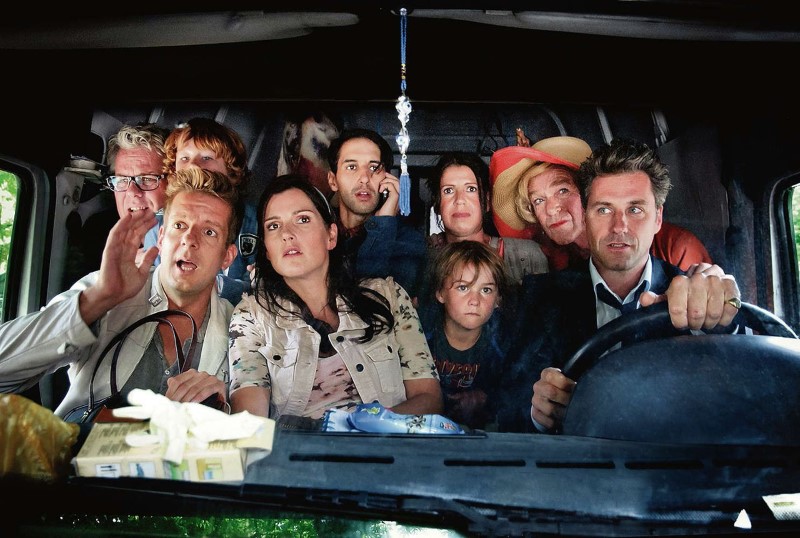 Chez Nous (2013)